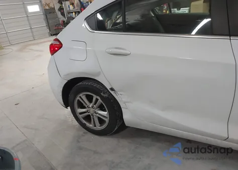 2017 Chevrolet Cruze Lt Auto from USA, damaged, VIN 3G1BE6SM9HS567852